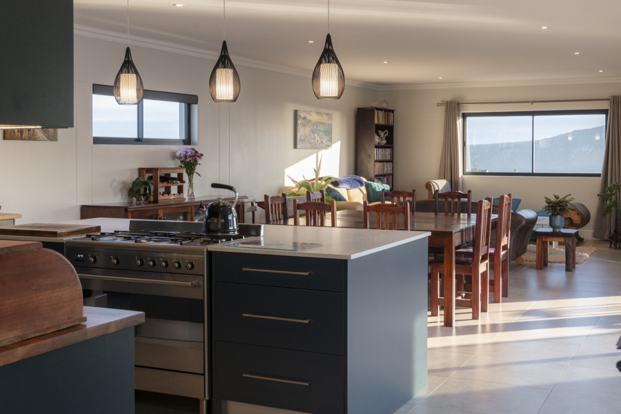 5 Bedroom Property for Sale in Myburgh Park Western Cape